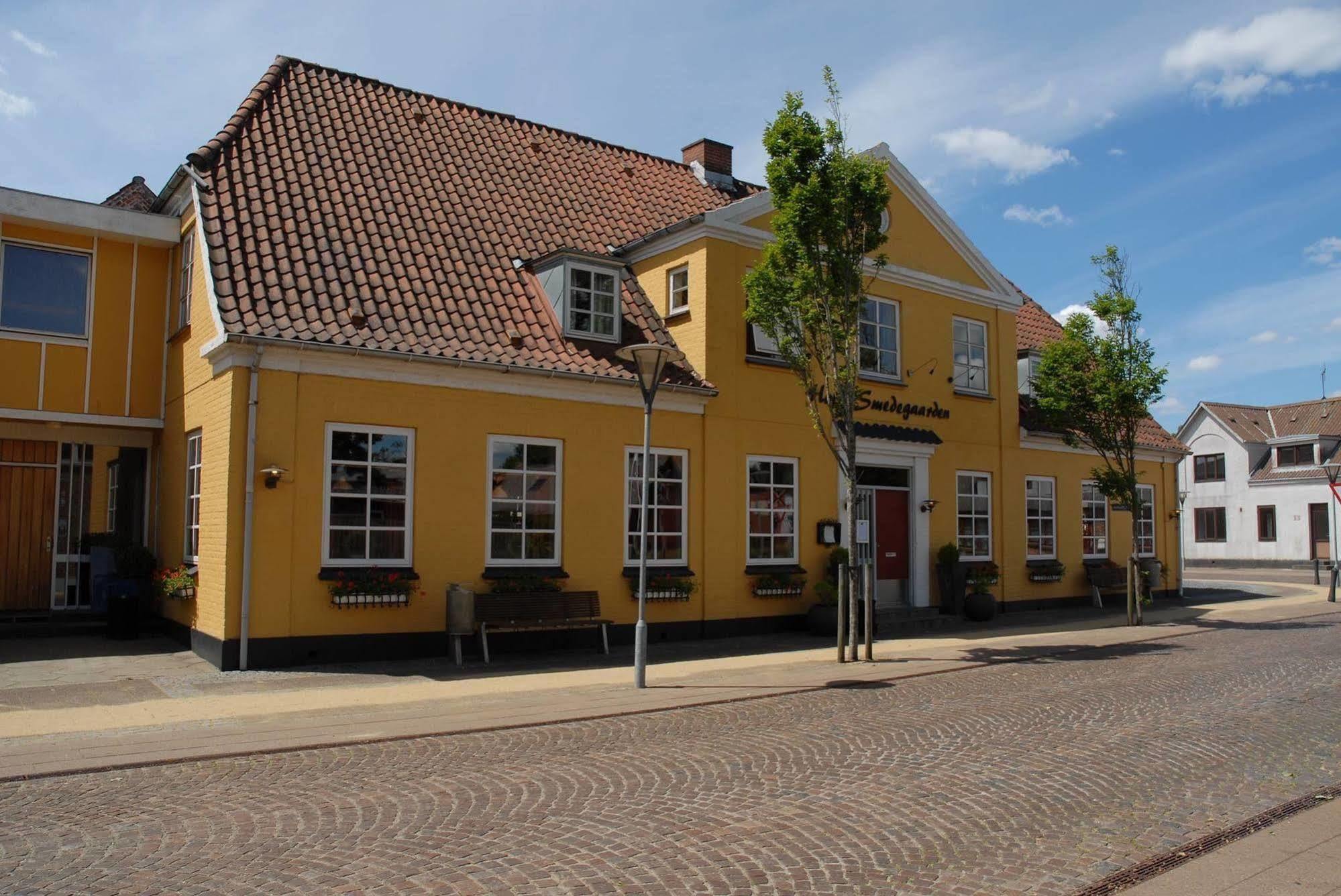 Hotel Smedegaarden Lem  Buitenkant foto